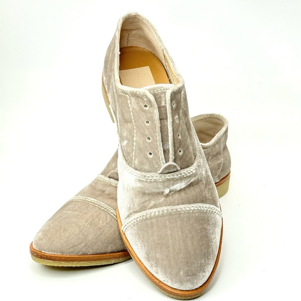 Dolce Vita Velvet Oxford Flats Women’s Size 6 Cream Gray Lace-Up Style